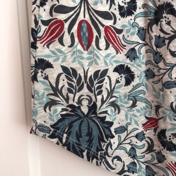 Loft women’s short sleeve - Picture 3 of 3